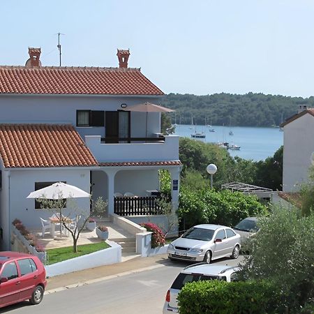 The Blue House Apartment Vinkuran Exterior photo